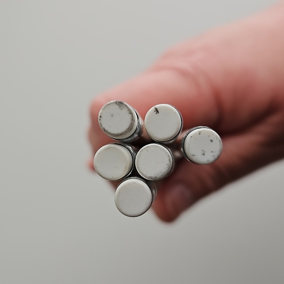 James Perse Los Angeles Natural Wood Pencils Set of 6 - Picture 5 of 7